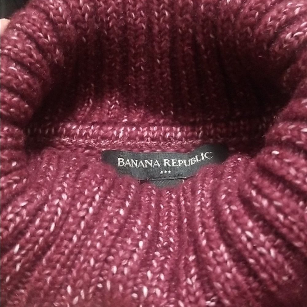 Banana Republic Oversized Cozy Turtleneck Sweater - Picture 11 of 11